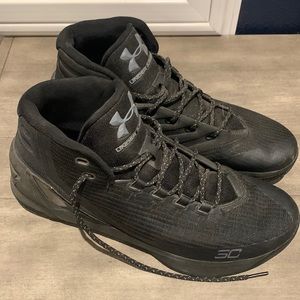 Under Armour Stephen Curry 3s Triple Black